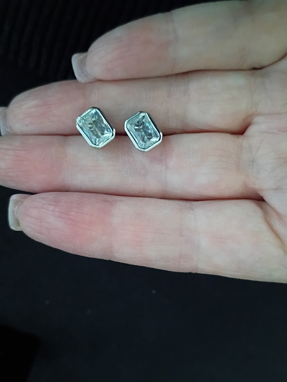 *NWOT* Clear Crystal Silver-Tone Stud Earrings - Women Jewelry